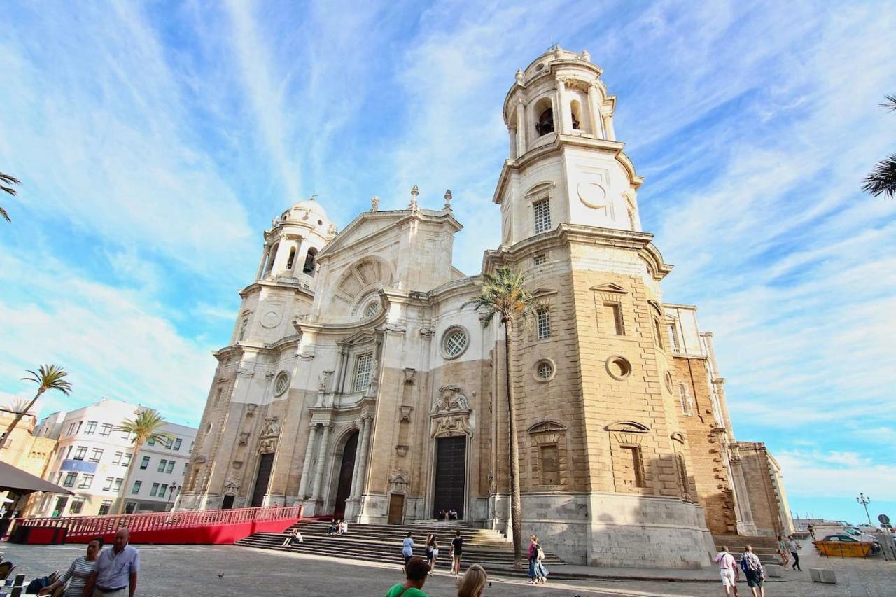 Apartamento Monisimo En El Corazon De Cadiz Exterior photo