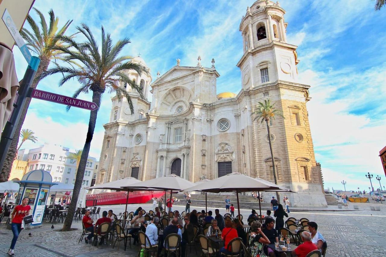 Apartamento Monisimo En El Corazon De Cadiz Exterior photo